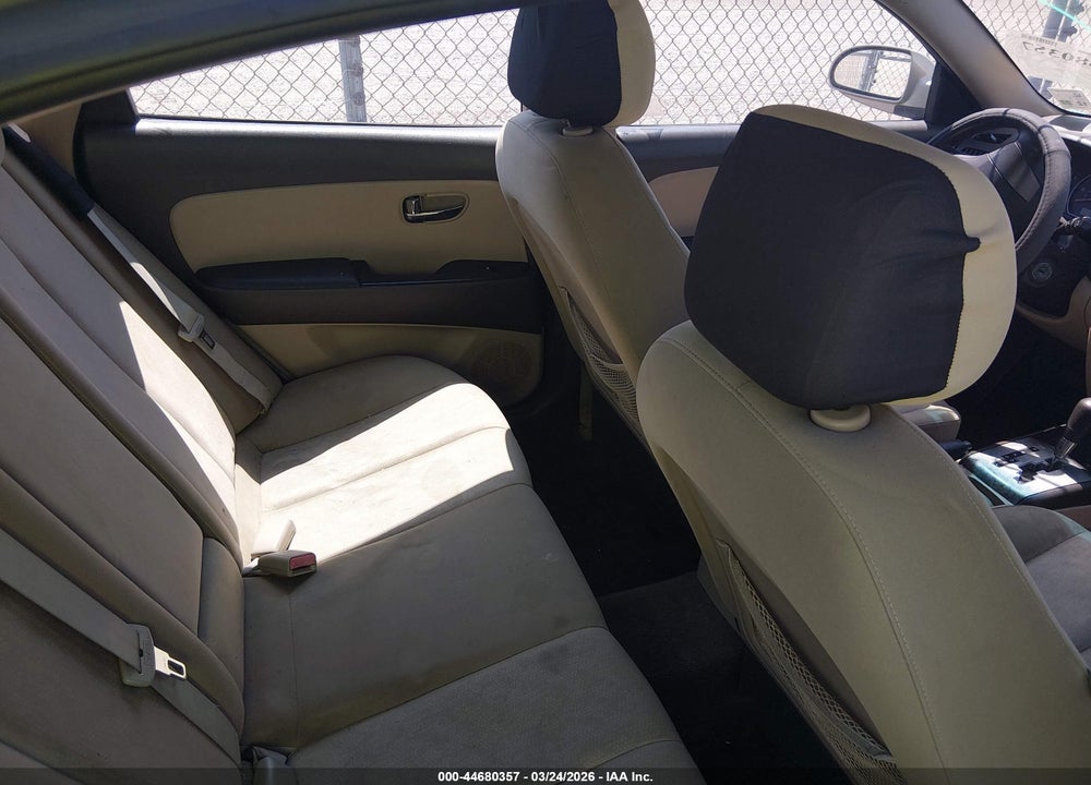 2010 HYUNDAI ELANTRA GLS VIN: KMHDU4AD2AU941521