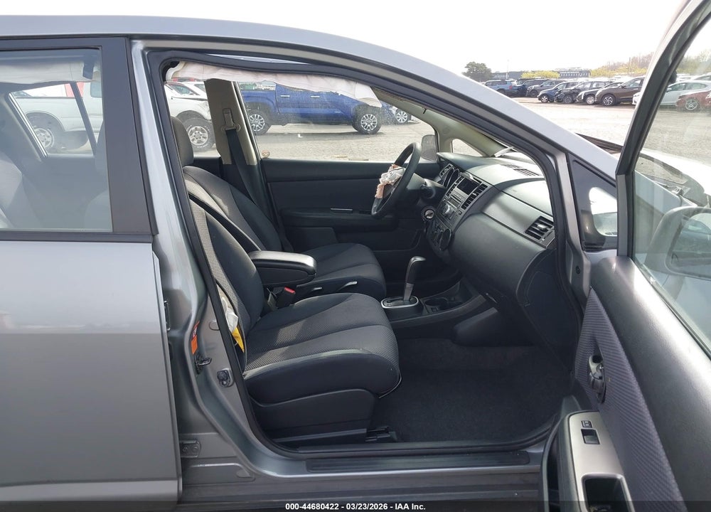 2008 NISSAN VERSA 1.8SL VIN: 3N1BC13E68L402605