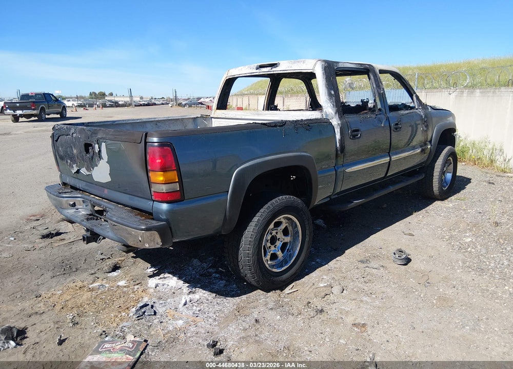 2006 GMC SIERRA 1500 SLE1 VIN: 2GTEK13Z861318350