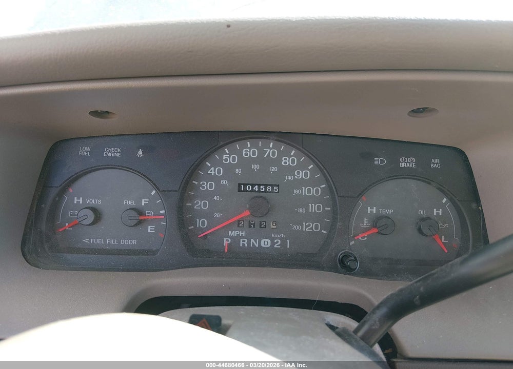 2004 MERCURY GRAND MARQUIS GS VIN: 2MEFM74W94X698653