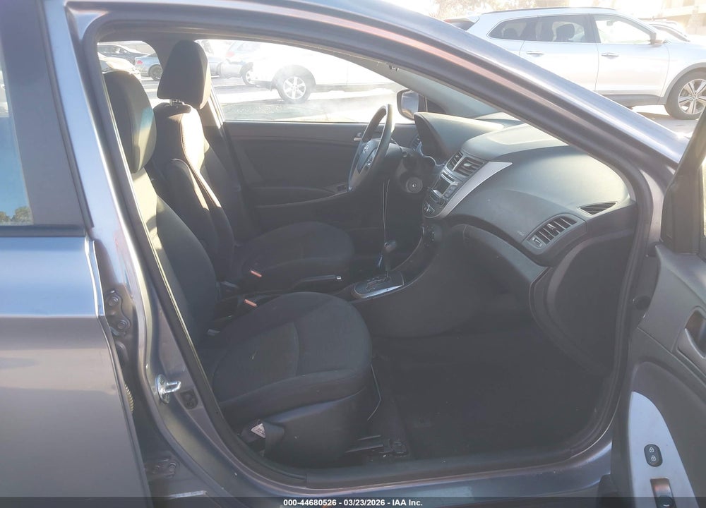 2017 HYUNDAI ACCENT SE VIN: KMHCT5AE7HU304941