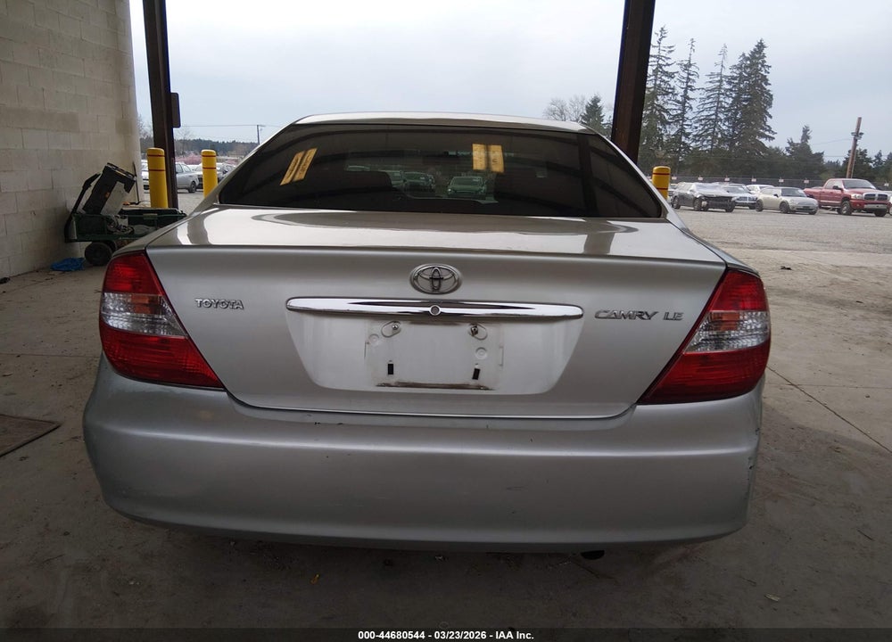 2002 TOYOTA CAMRY LE VIN: JTDBE32K720130774