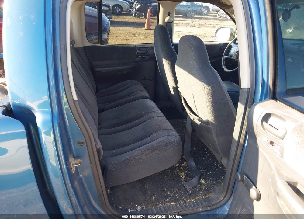 2003 DODGE DAKOTA SPORT/SXT VIN: 1D7HL38X13S220064