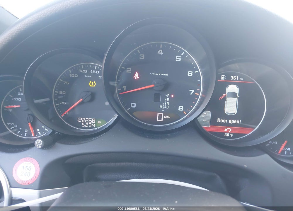 2013 PORSCHE CAYENNE VIN: WP1AA2A21DLA01044