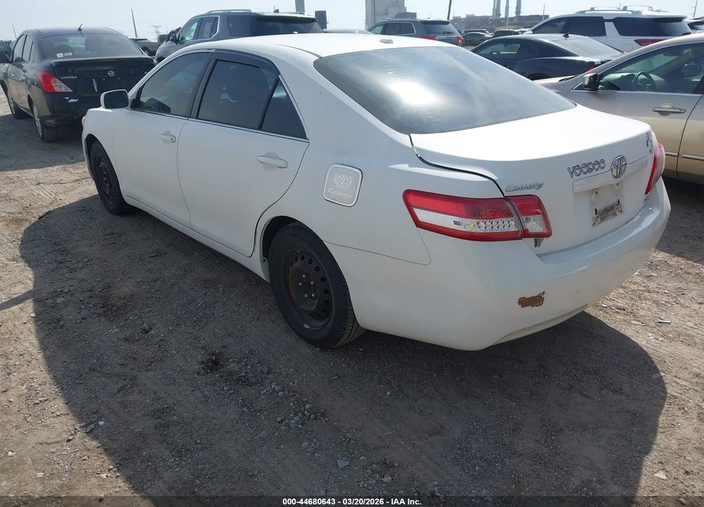 2011 TOYOTA CAMRY LE VIN: 4T4BF3EK2BR130300