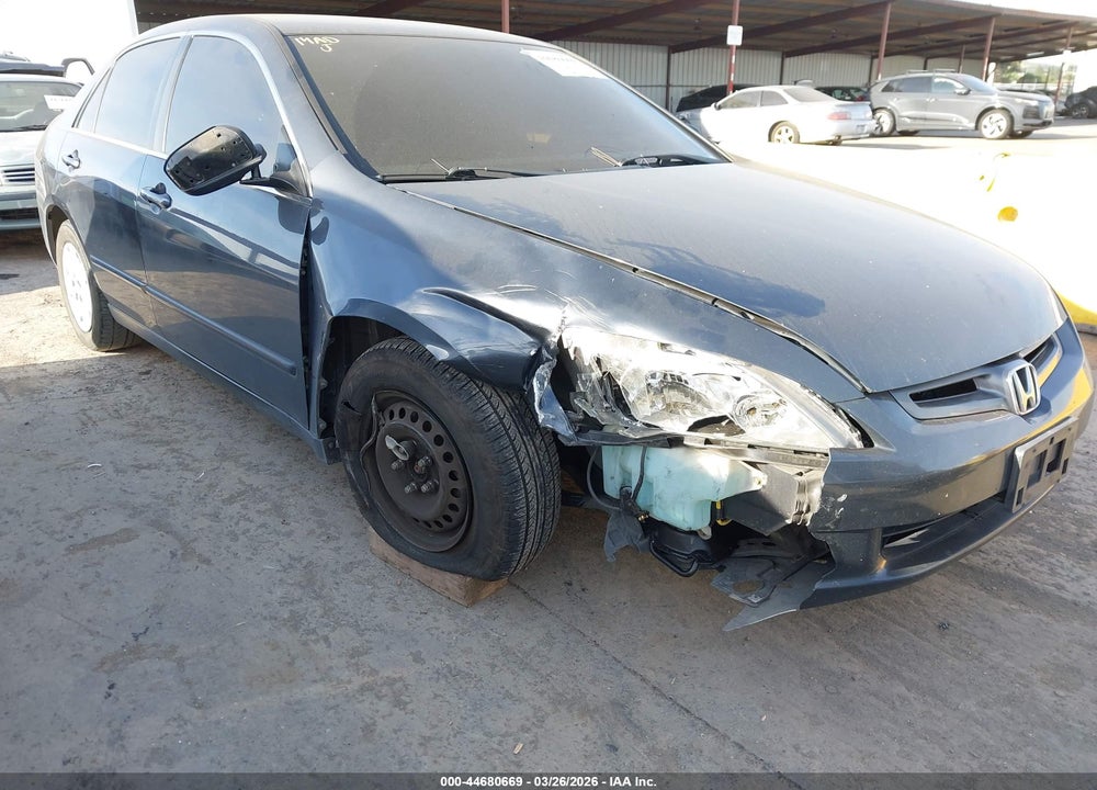 2004 HONDA ACCORD 2.4 LX VIN: 1HGCM563X4A025652