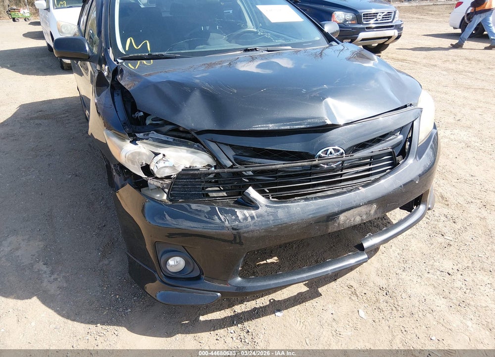2013 TOYOTA COROLLA S VIN: 2T1BU4EE1DC105733