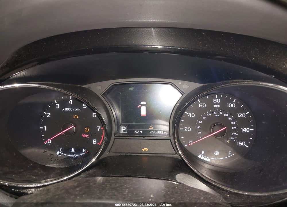 2018 KIA SEDONA SX VIN: KNDMC5C18J6423403