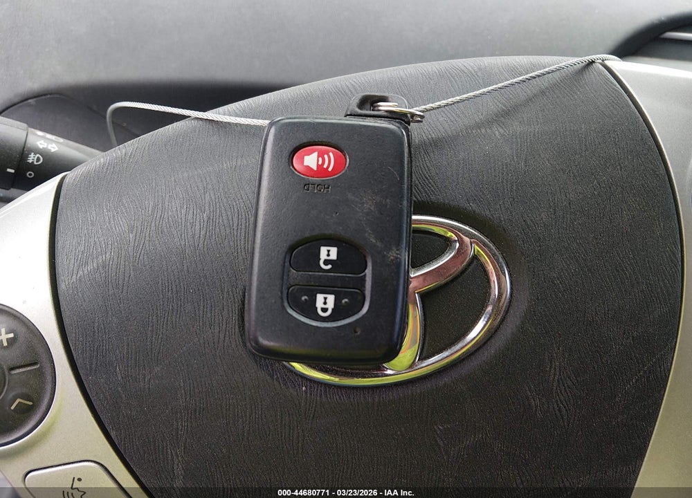 2010 TOYOTA PRIUS V VIN: JTDKN3DU9A0044993