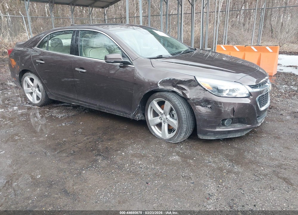 2015 CHEVROLET MALIBU 2LZ VIN: 1G11G5SX3FF182833