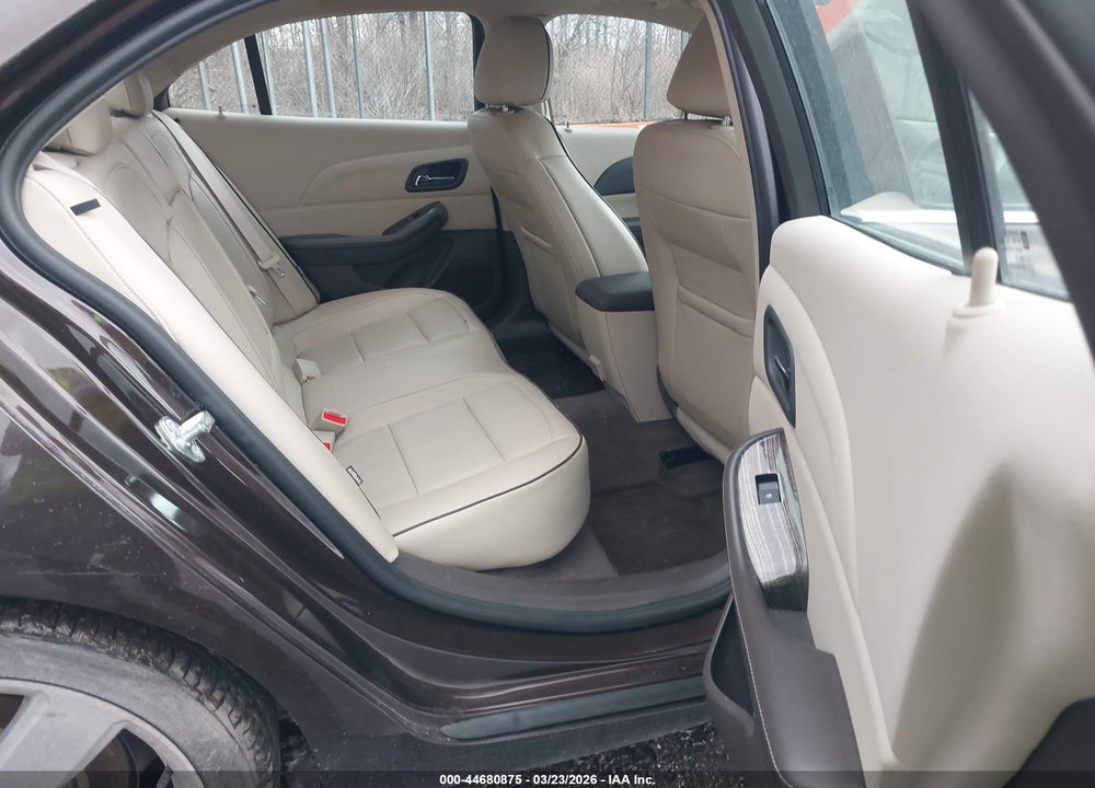 2015 CHEVROLET MALIBU 2LZ VIN: 1G11G5SX3FF182833