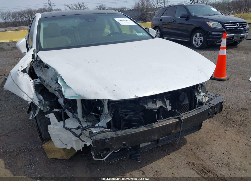 2018 LEXUS ES 350 VIN: 58ABK1GG6JU113879