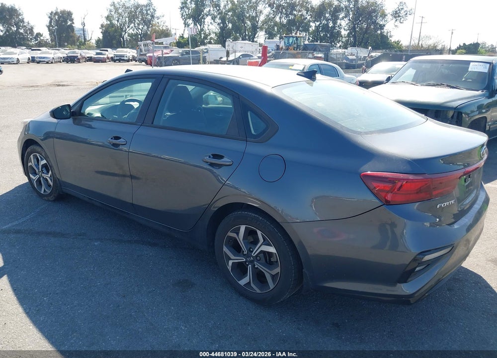 2021 KIA FORTE LXS VIN: 3KPF24AD3ME391560