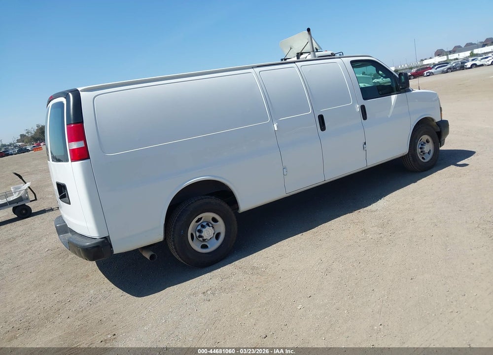 2018 CHEVROLET EXPRESS 3500 WORK VAN VIN: 1GCZGHFG4J1316955