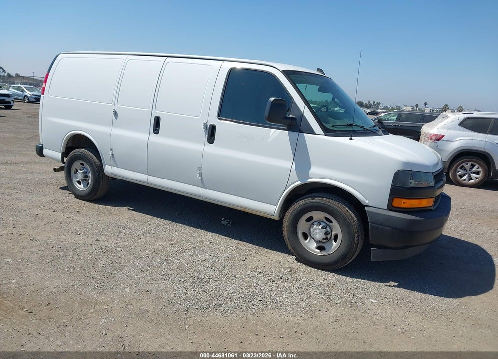 2018 CHEVROLET EXPRESS 2500 WORK VAN VIN: 1GCWGAFG8J1272212