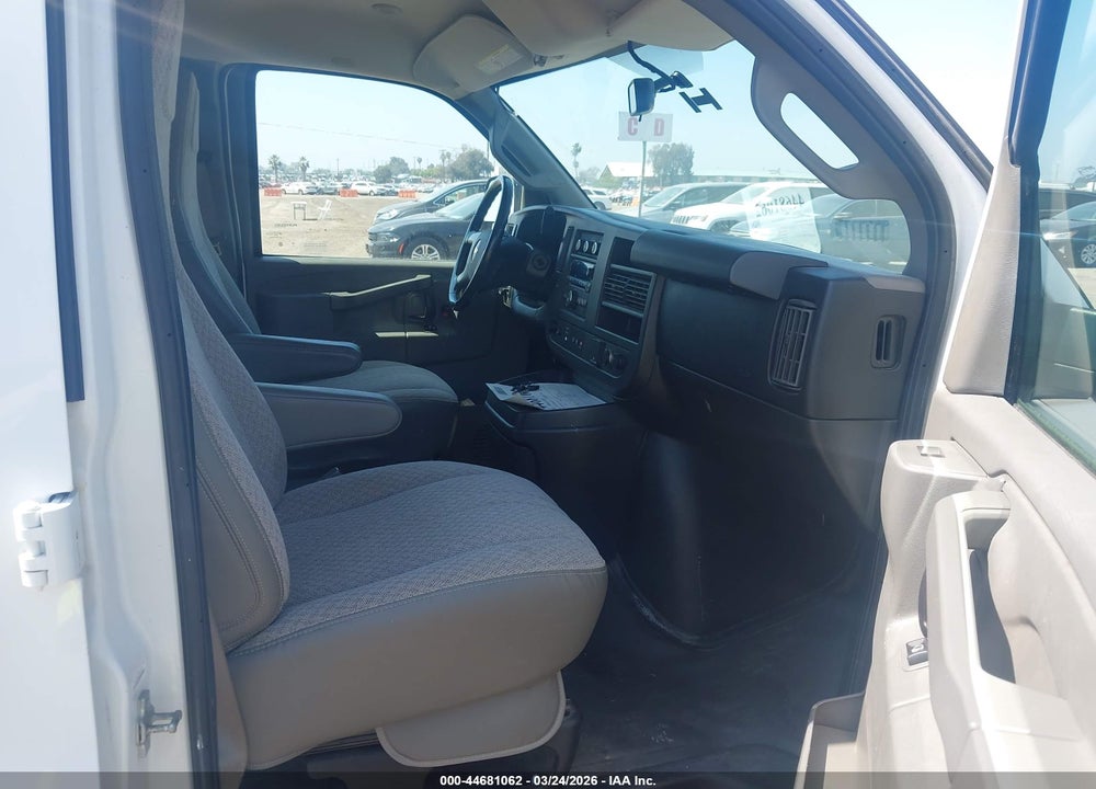 2018 CHEVROLET EXPRESS 2500 WORK VAN VIN: 1GCWGAFG4J1274278