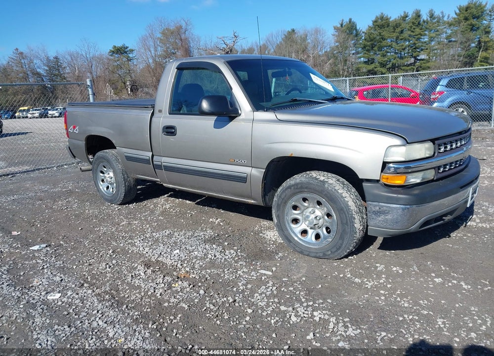 2001 CHEVROLET SILVERADO 1500 VIN: 1GCEK14V61Z255647