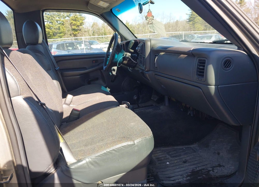 2001 CHEVROLET SILVERADO 1500 VIN: 1GCEK14V61Z255647