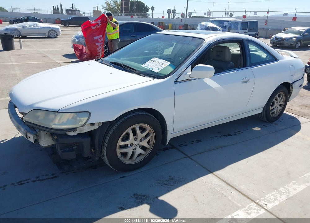 2001 HONDA ACCORD 3.0 EX VIN: 1HGCG22531A001038