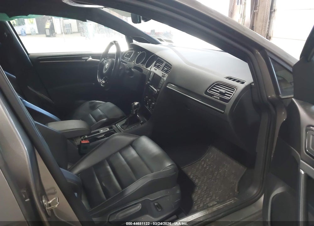 2017 VOLKSWAGEN GOLF R 4-DOOR W/DCC   NAVIGATION VIN: WVWVF7AU6HW087927