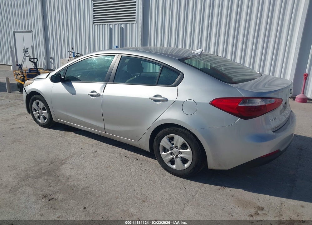 2015 KIA FORTE LX VIN: KNAFX4A61F5280200
