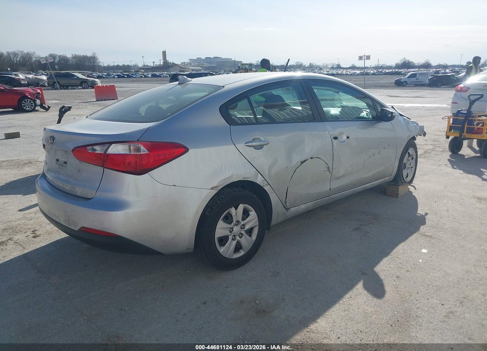 2015 KIA FORTE LX VIN: KNAFX4A61F5280200