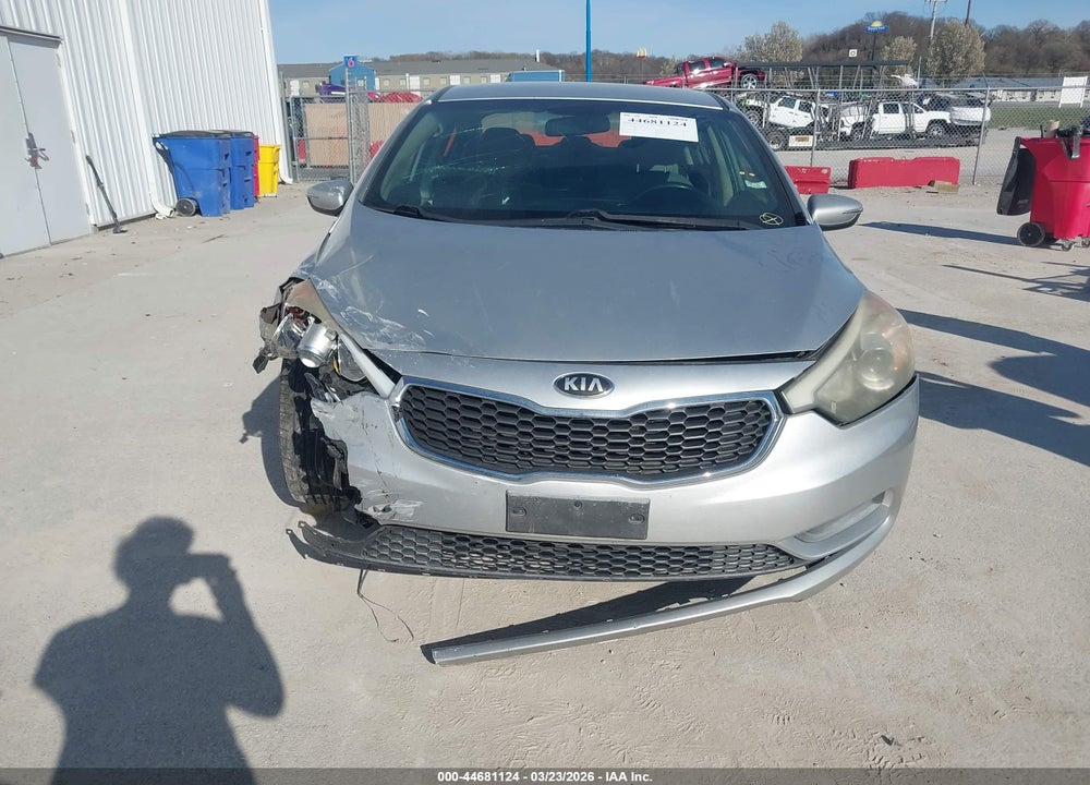 2015 KIA FORTE LX VIN: KNAFX4A61F5280200