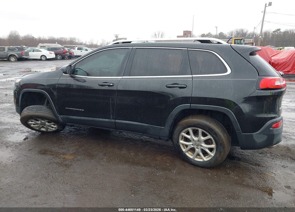 2015 JEEP CHEROKEE LATITUDE VIN: 1C4PJMCB2FW583435