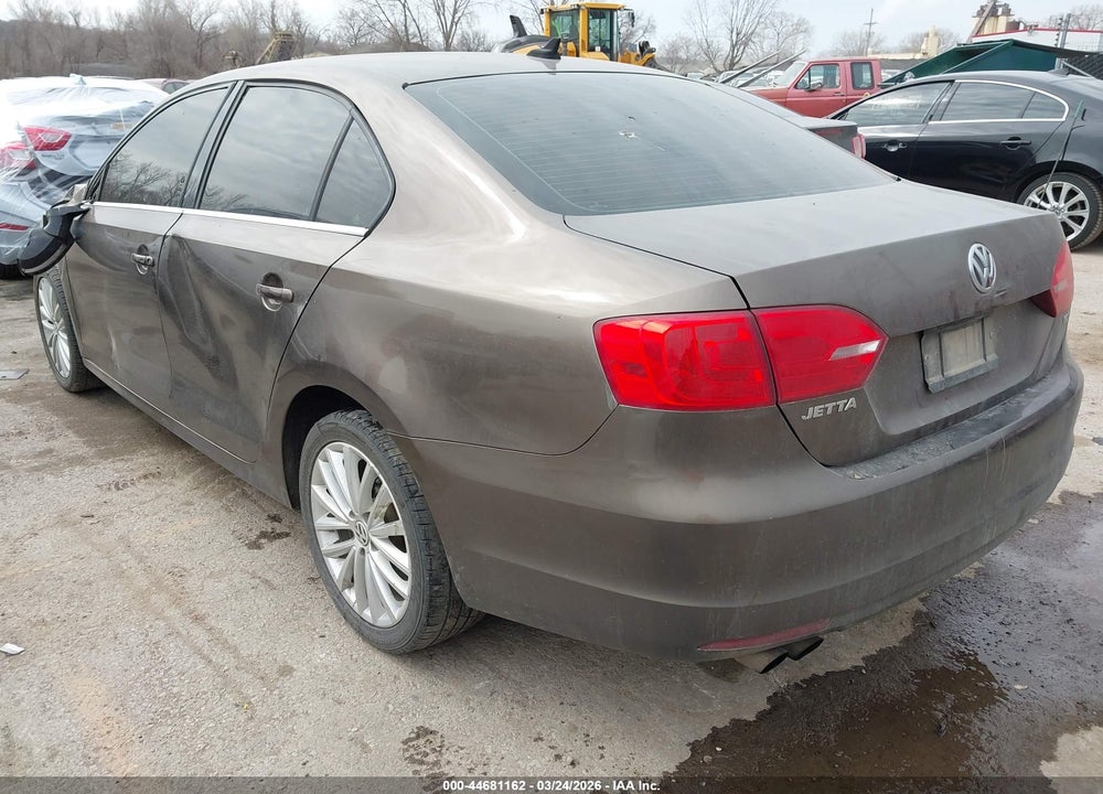 2013 VOLKSWAGEN JETTA 2.0L TDI VIN: 3VWLL7AJ7DM241896
