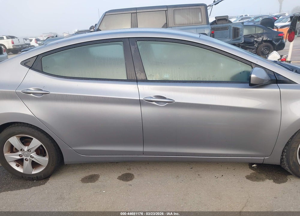 2013 HYUNDAI ELANTRA GLS/LIMITED VIN: KMHDH4AE1DU529589