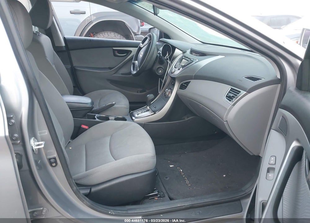 2013 HYUNDAI ELANTRA GLS/LIMITED VIN: KMHDH4AE1DU529589