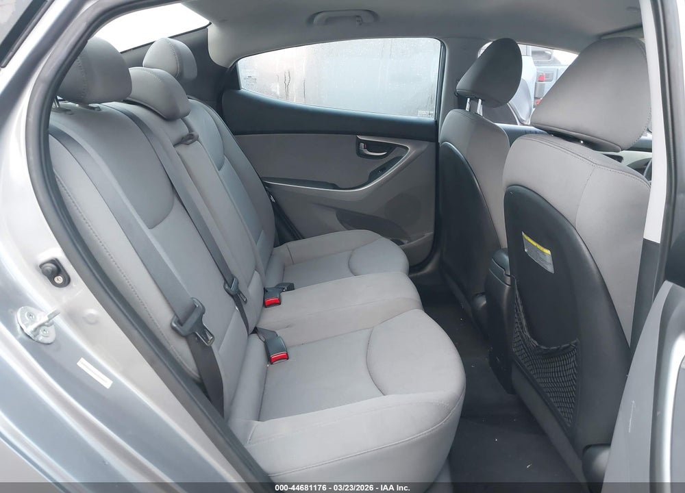 2013 HYUNDAI ELANTRA GLS/LIMITED VIN: KMHDH4AE1DU529589