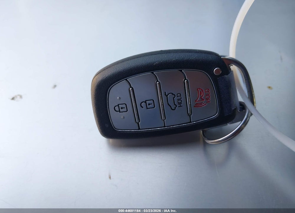 2016 HYUNDAI ELANTRA GT VIN: KMHD35LH3GU305224