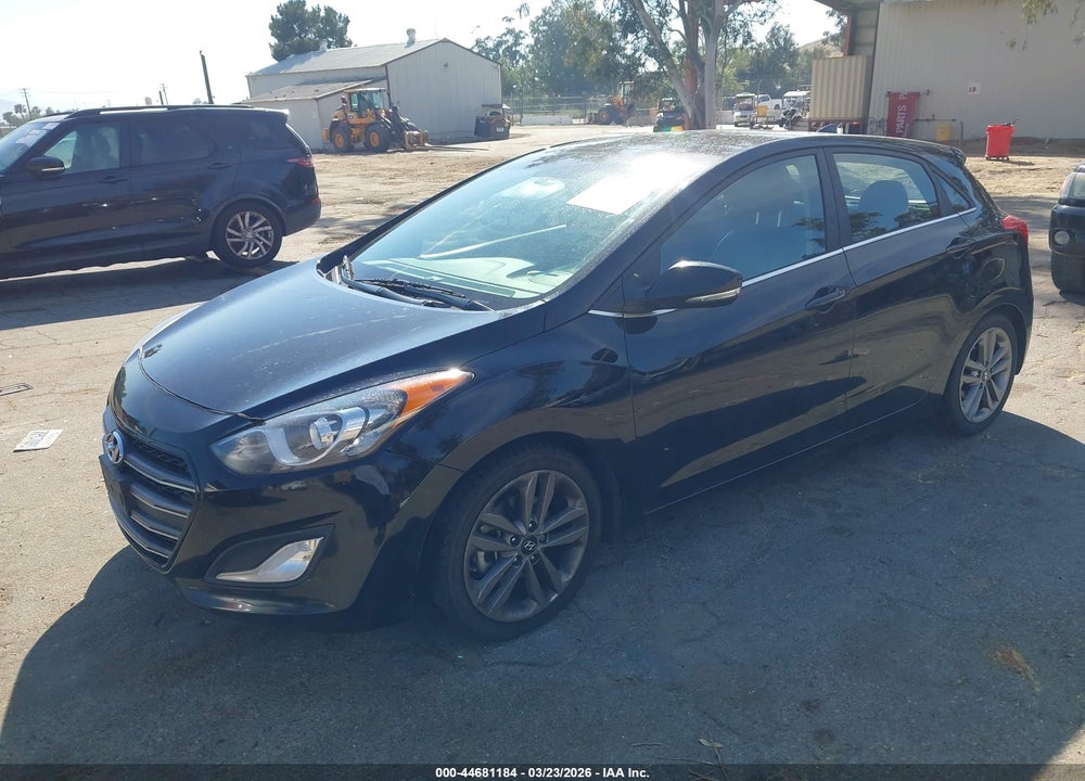 2016 HYUNDAI ELANTRA GT VIN: KMHD35LH3GU305224