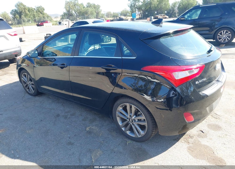 2016 HYUNDAI ELANTRA GT VIN: KMHD35LH3GU305224