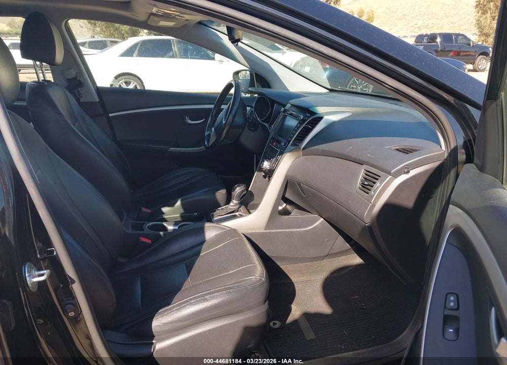 2016 HYUNDAI ELANTRA GT VIN: KMHD35LH3GU305224