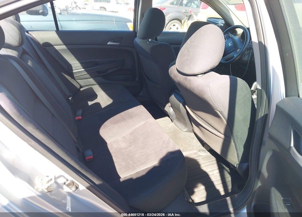 2012 HONDA ACCORD 2.4 LX-P VIN: 1HGCP2F48CA214779