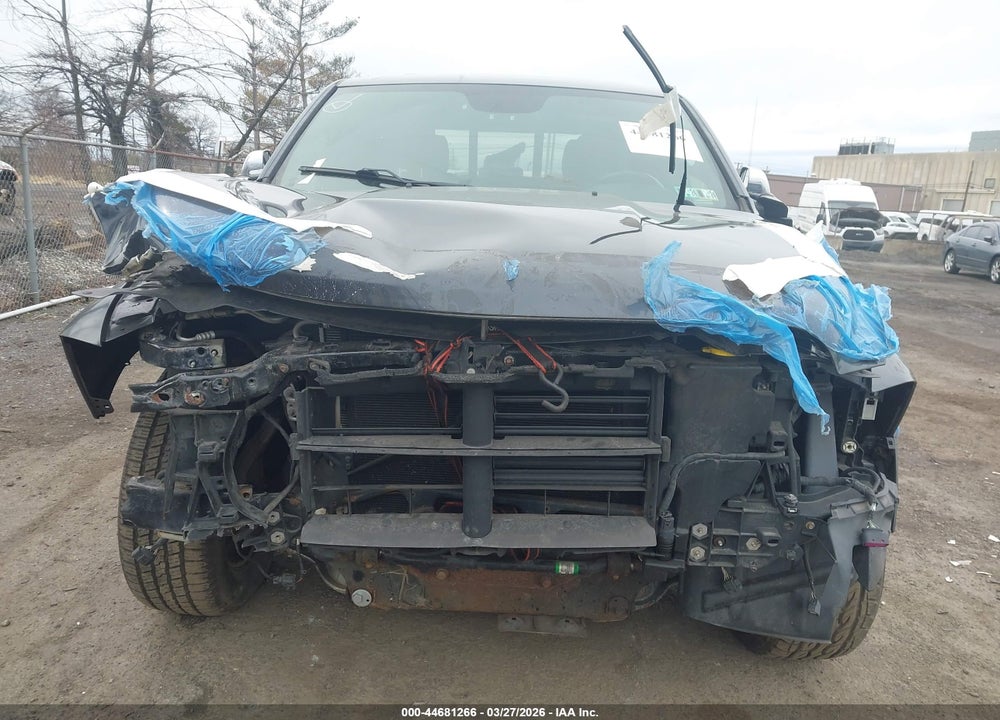 2016 RAM 1500 LONGH VIN: 1C6RR7PT8GS217243