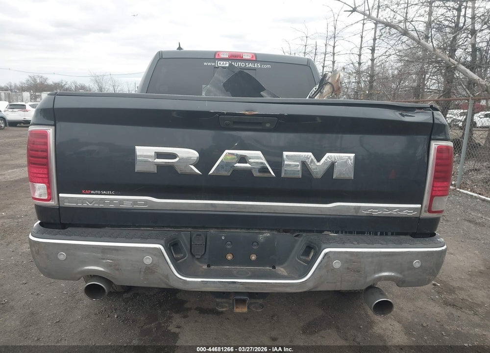 2016 RAM 1500 LONGH VIN: 1C6RR7PT8GS217243