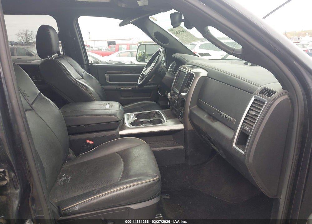 2016 RAM 1500 LONGH VIN: 1C6RR7PT8GS217243