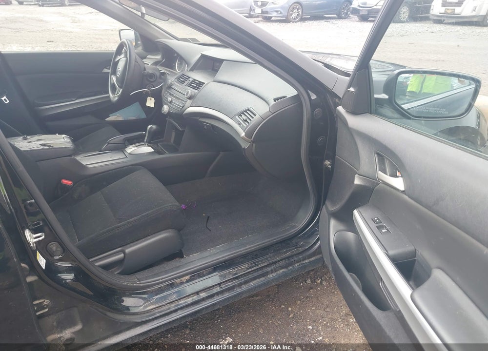 2009 HONDA ACCORD 2.4 EX VIN: 1HGCP26779A150849