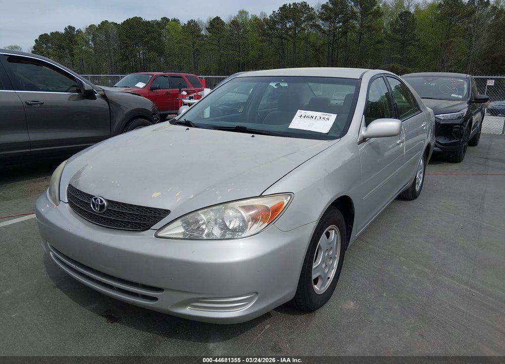 2002 TOYOTA CAMRY LE V6 VIN: 4T1BF32K52U032036