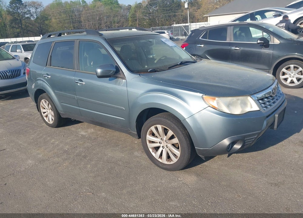 2012 SUBARU FORESTER 2.5X PREMIUM VIN: JF2SHADC8CH425050