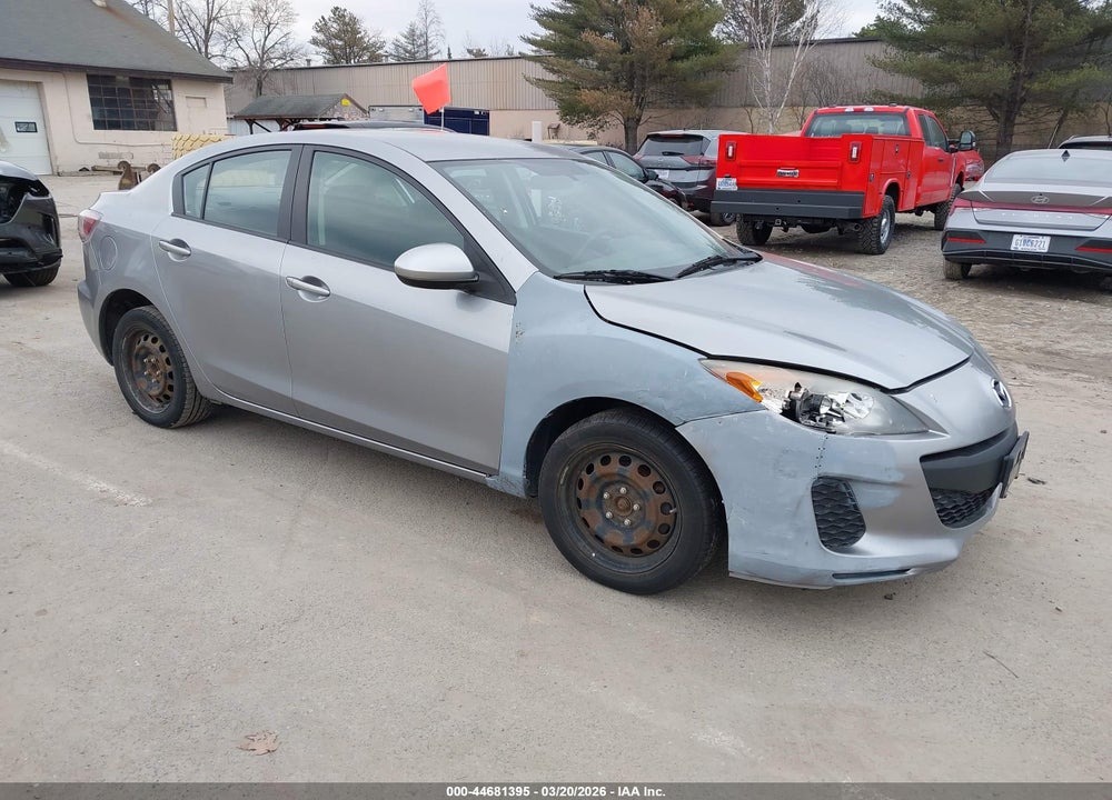 2013 MAZDA 3 I SPORT VIN: JM1BL1UP0D1790848