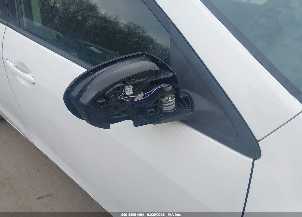 2011 MAZDA 3 I TOURING VIN: JM1BL1VG6B1366618