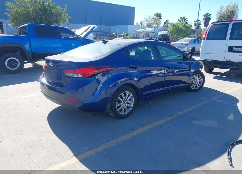 2015 HYUNDAI ELANTRA SE VIN: 5NPDH4AE9FH593509