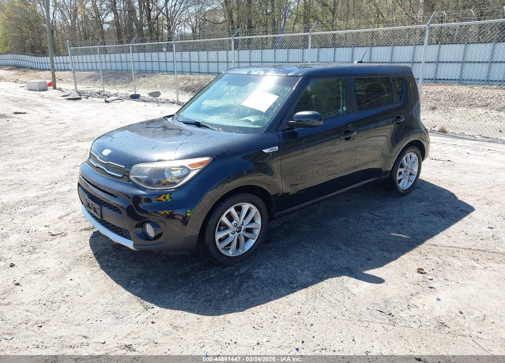 2018 KIA SOUL + VIN: KNDJP3A55J7888605