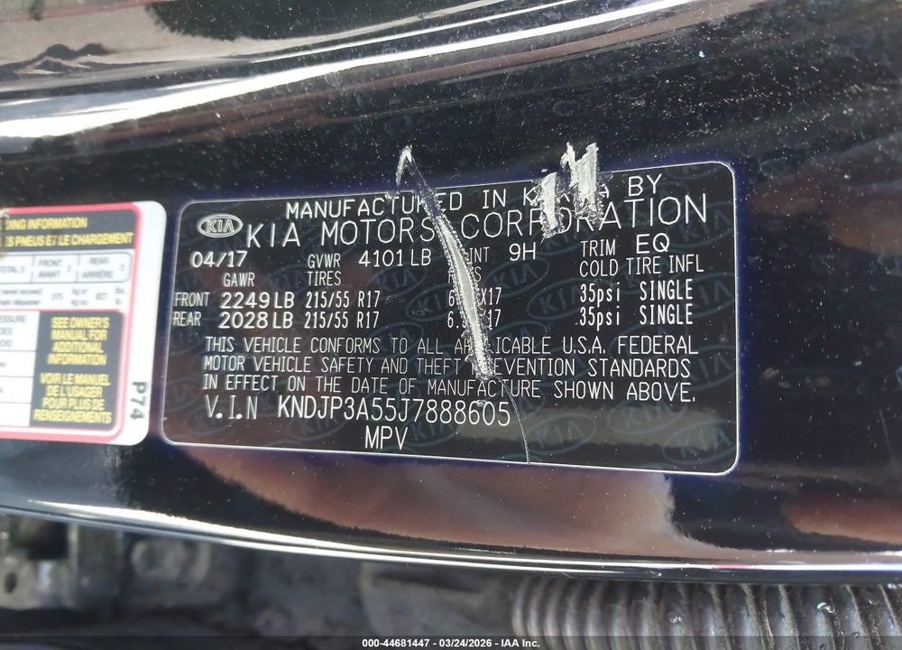 2018 KIA SOUL + VIN: KNDJP3A55J7888605