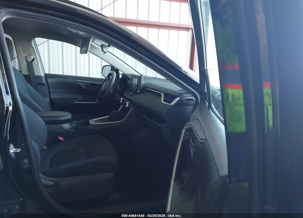 2020 TOYOTA RAV4 LE VIN: 2T3H1RFV3LW059101