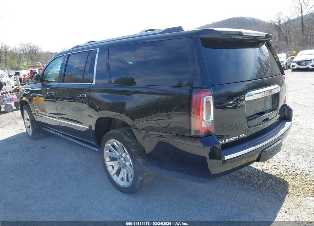 2015 GMC YUKON XL 1500 DENALI VIN: 1GKS2JKJ2FR606875